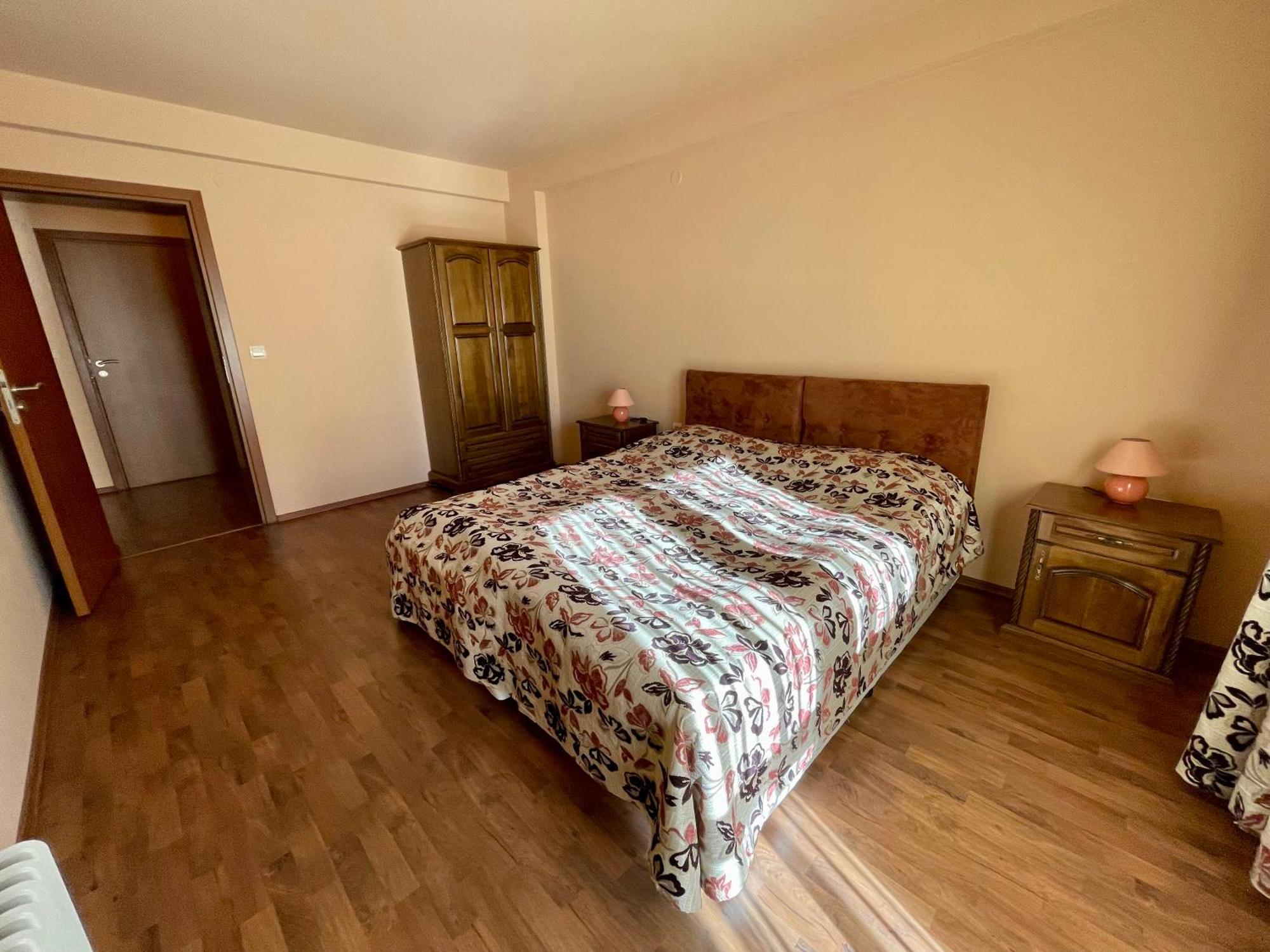Private Apartments Next To Bellevue Residence Bansko Extérieur photo