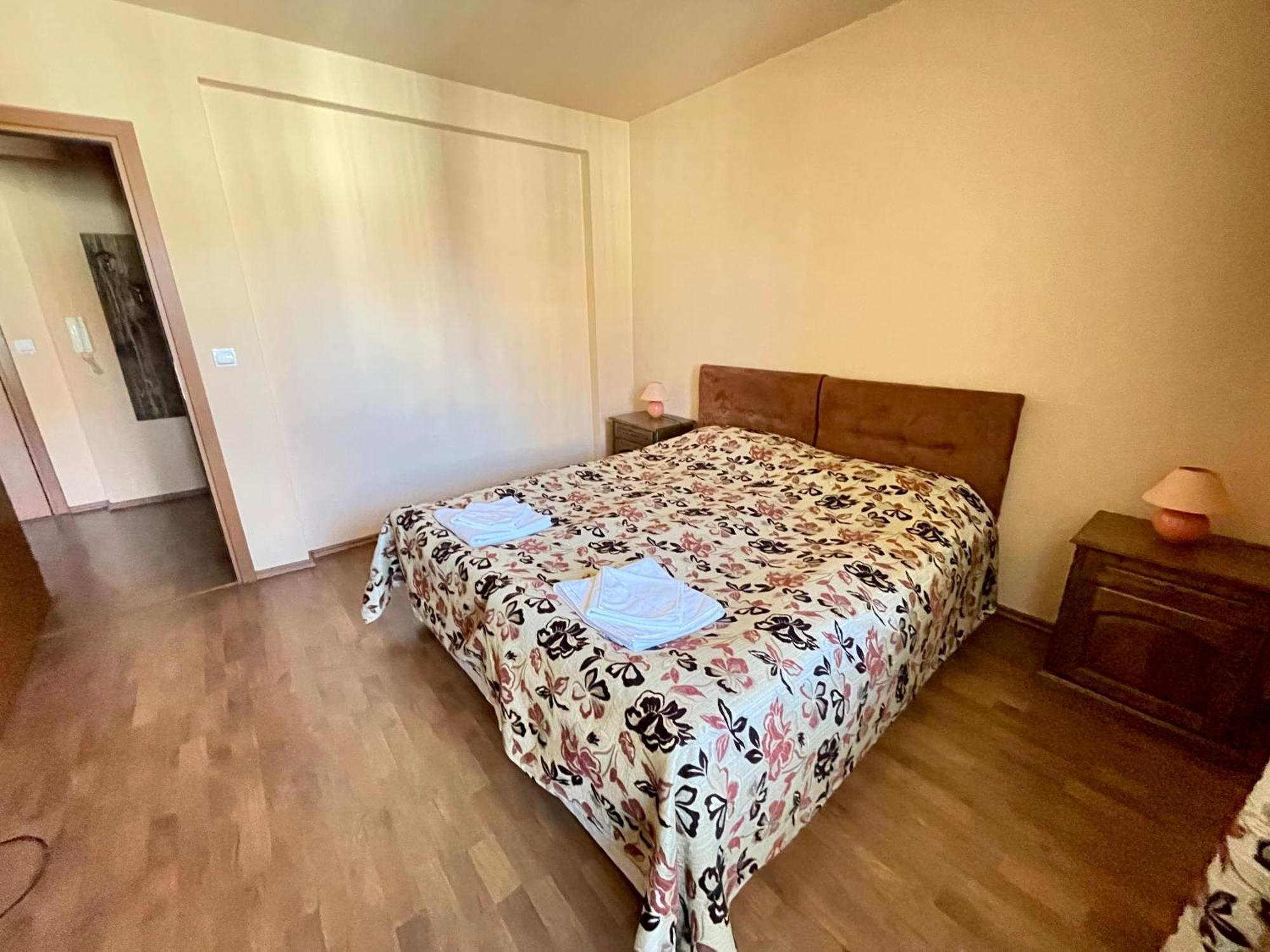 Private Apartments Next To Bellevue Residence Bansko Extérieur photo