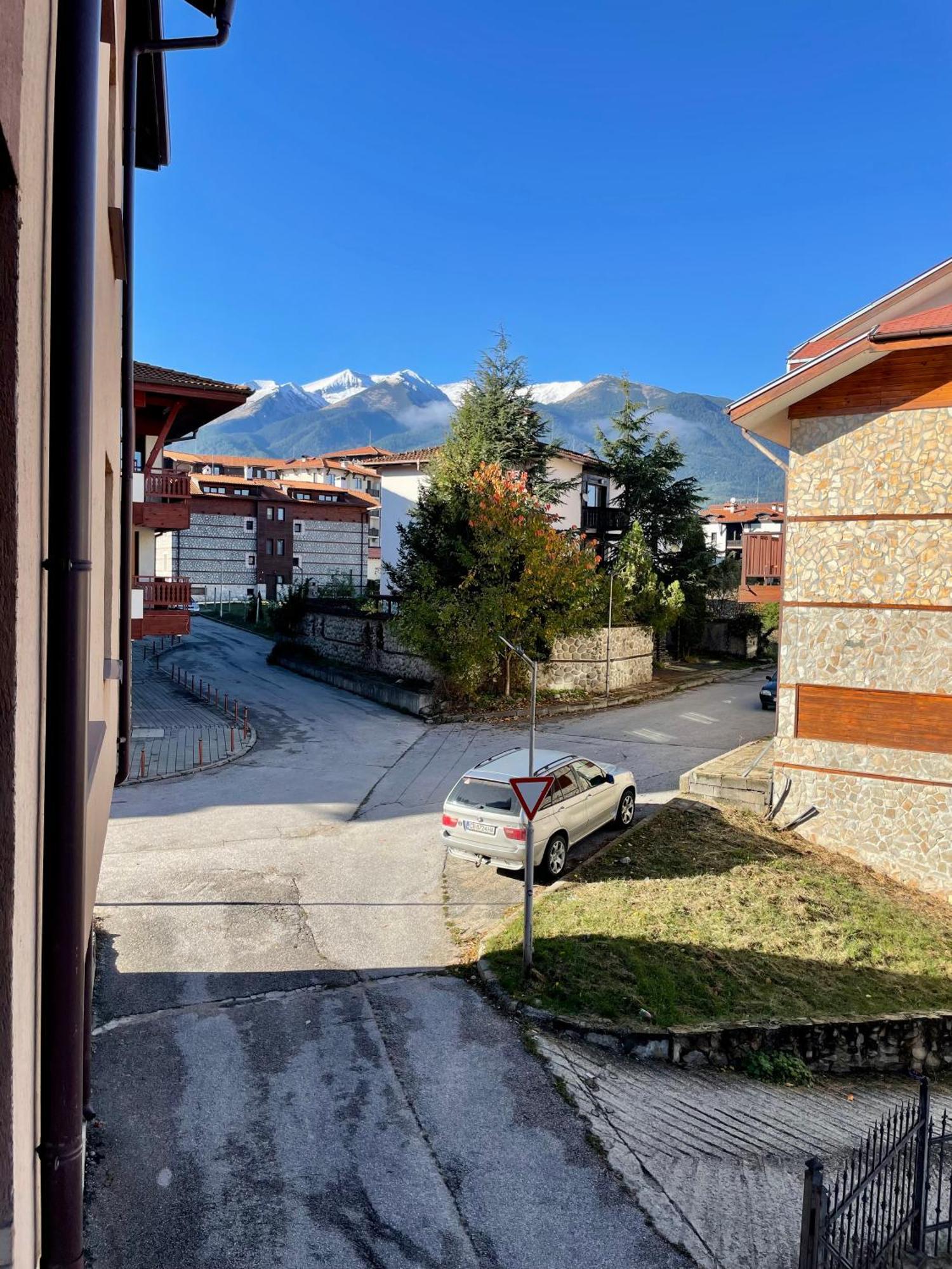Private Apartments Next To Bellevue Residence Bansko Extérieur photo